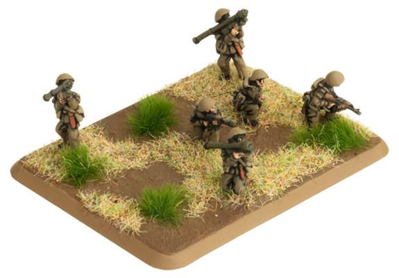 TEG706 East German Mot-Schutzen Heavy Weapons (33 figures) Battlefront- Blitz and Peaces